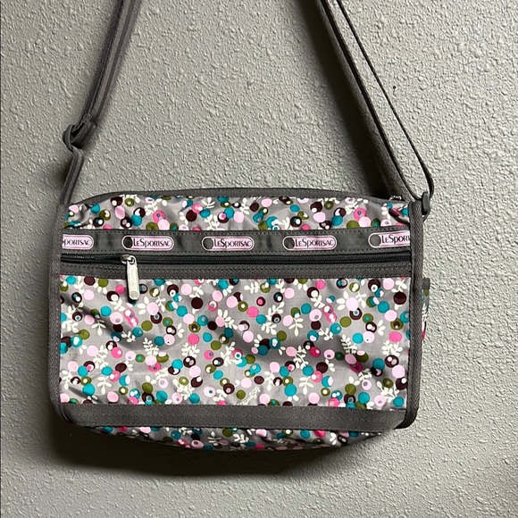 LeSportsac Gray and Pink Crossbody Bag Lightweight Nylon - Picture 5 of 8